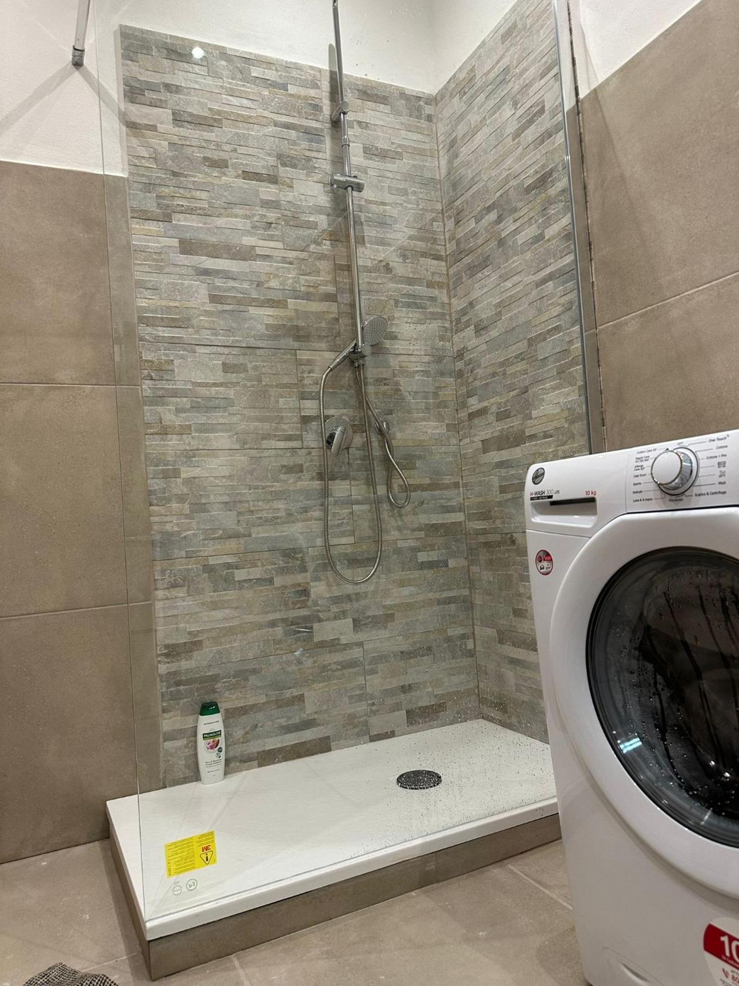Da Luciano Vicino Stazione Genova Piazza Principe Apartment Ngoại thất bức ảnh